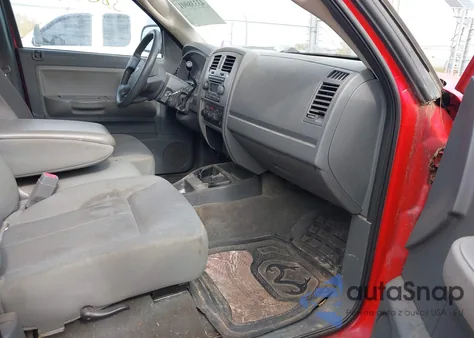 2006 Dodge Dakota Slt z USA, uszkodzony, nr VIN 1D7HW42N56S624641